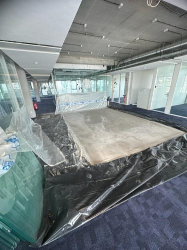 Calfeutrement d’une trémie 3,77m * 4,80m